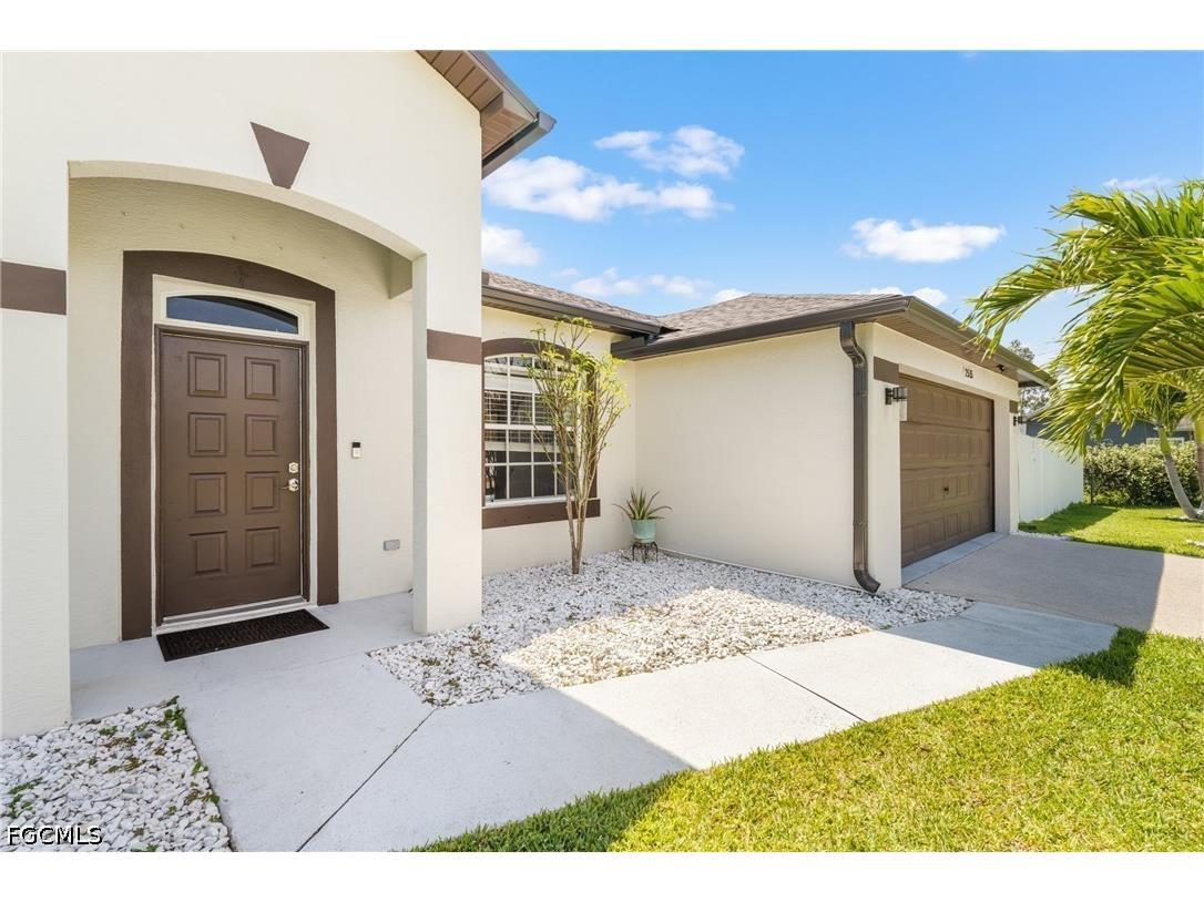 2515 SE 4th Avenue Cape Coral FL 33904 2026022739 image3