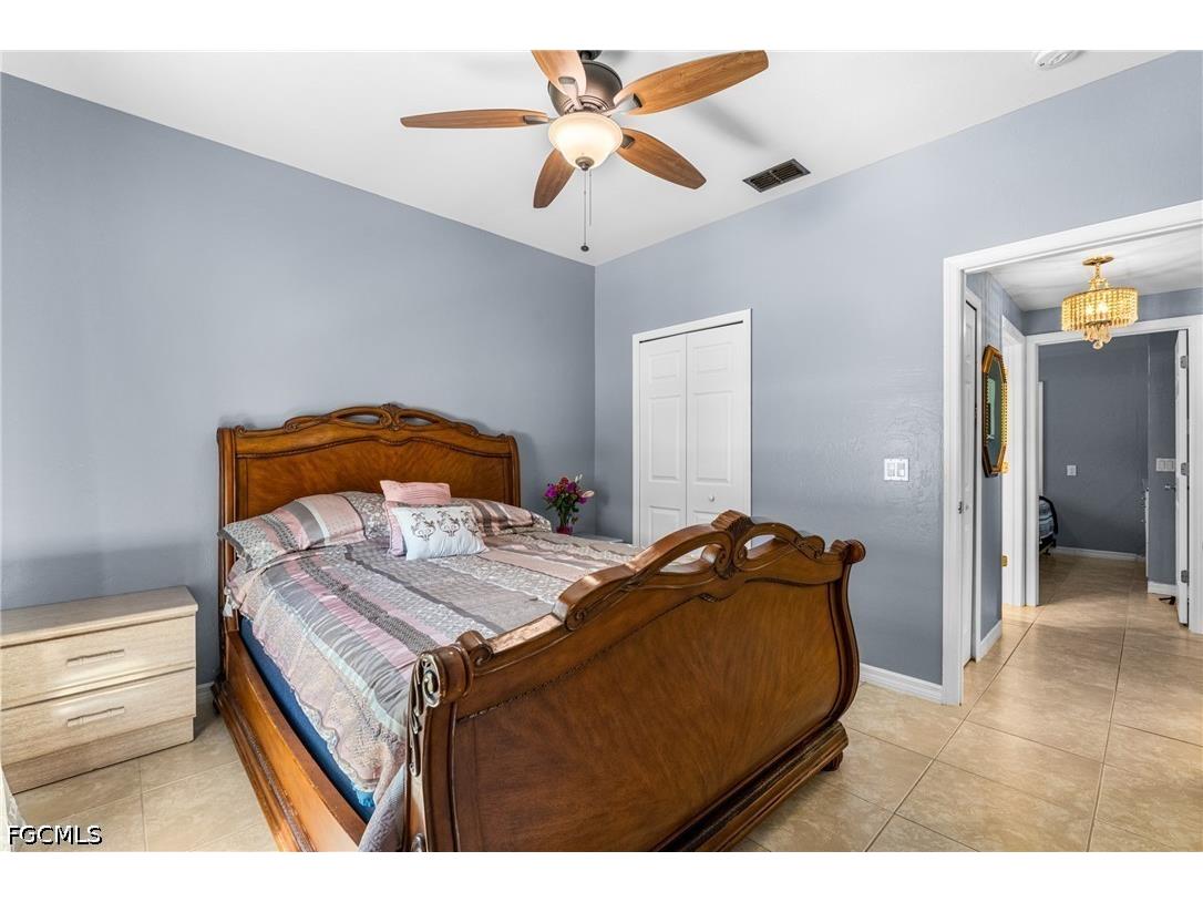 2515 SE 4th Avenue Cape Coral FL 33904 2026022739 image30
