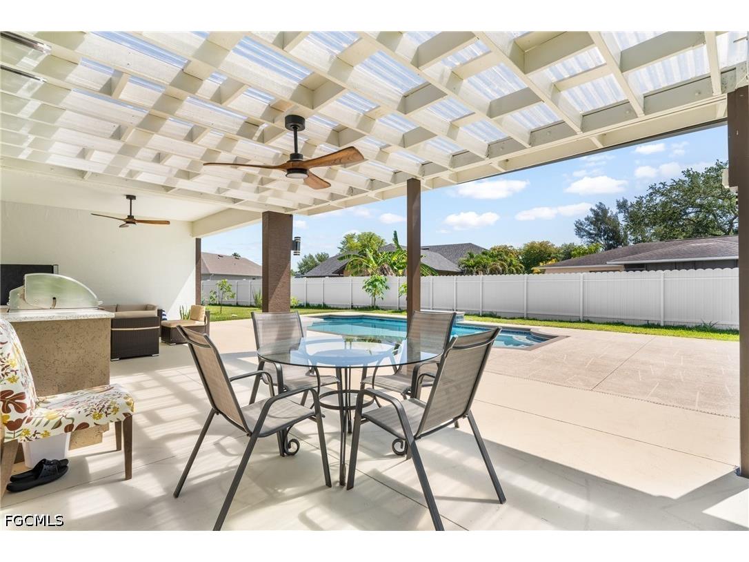 2515 SE 4th Avenue Cape Coral FL 33904 2026022739 image32