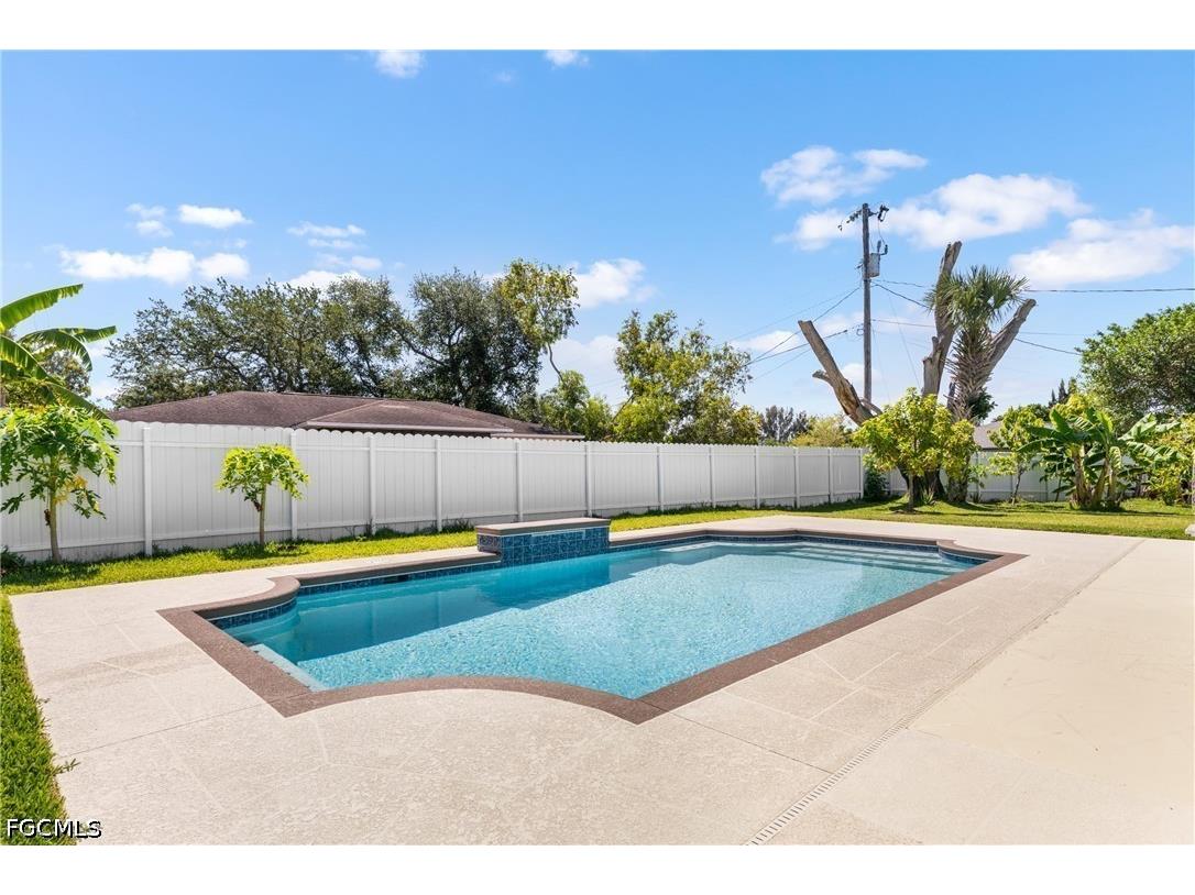 2515 SE 4th Avenue Cape Coral FL 33904 2026022739 image35