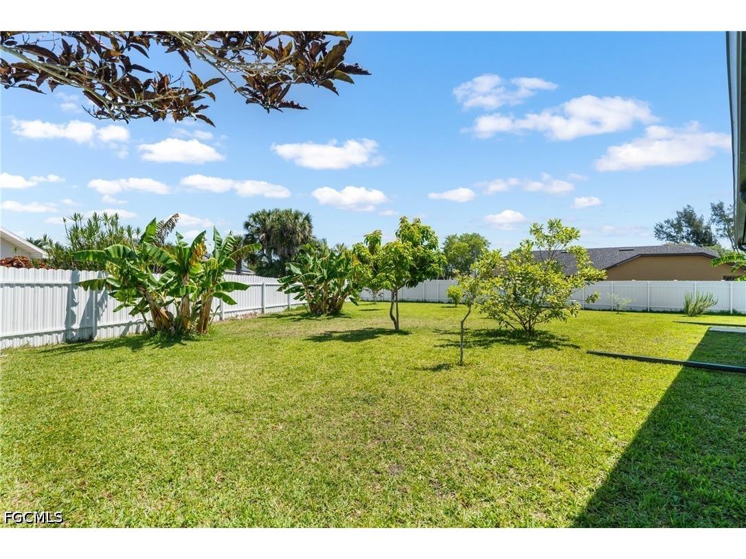 2515 SE 4th Avenue Cape Coral FL 33904 2026022739 image41