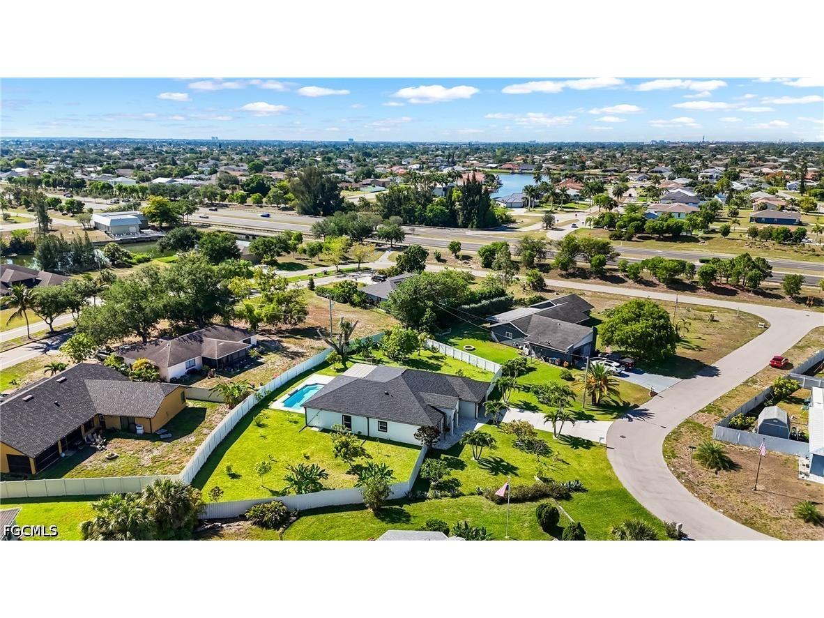 2515 SE 4th Avenue Cape Coral FL 33904 2026022739 image45