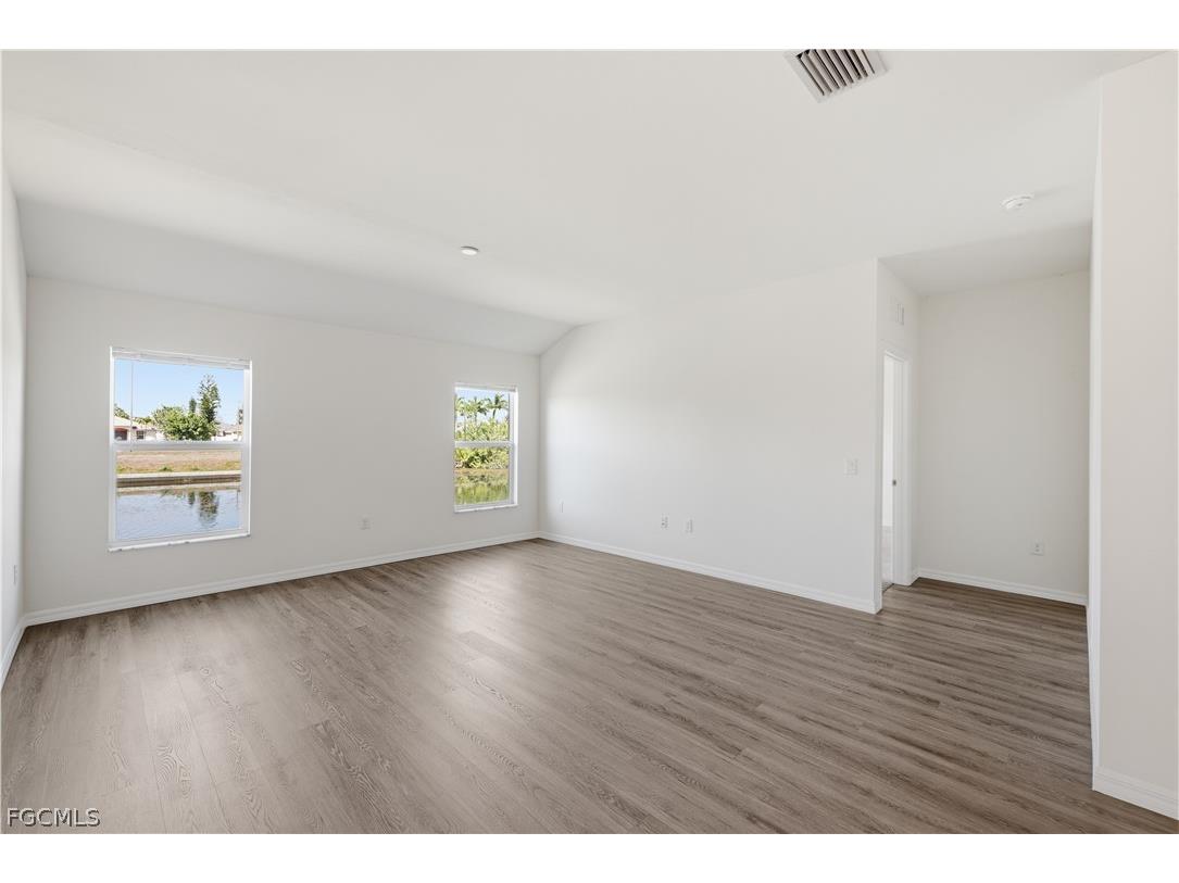 2515 SW 2nd Terrace Cape Coral FL 33991 2026012236 image5