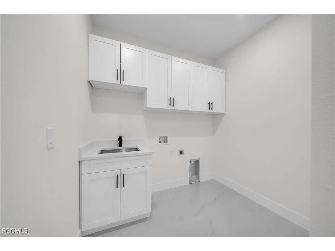 2515 Santa Barbara Boulevard N Cape Coral FL 33993 2025020168 image13