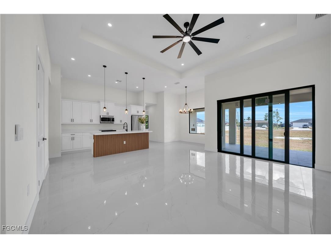 2515 Santa Barbara Boulevard N Cape Coral FL 33993 2025020168 image26