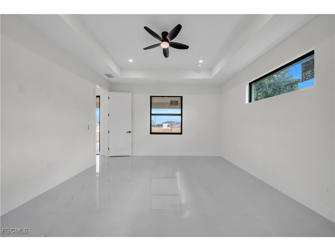 2515 Santa Barbara Boulevard N Cape Coral FL 33993 2025020168 image34