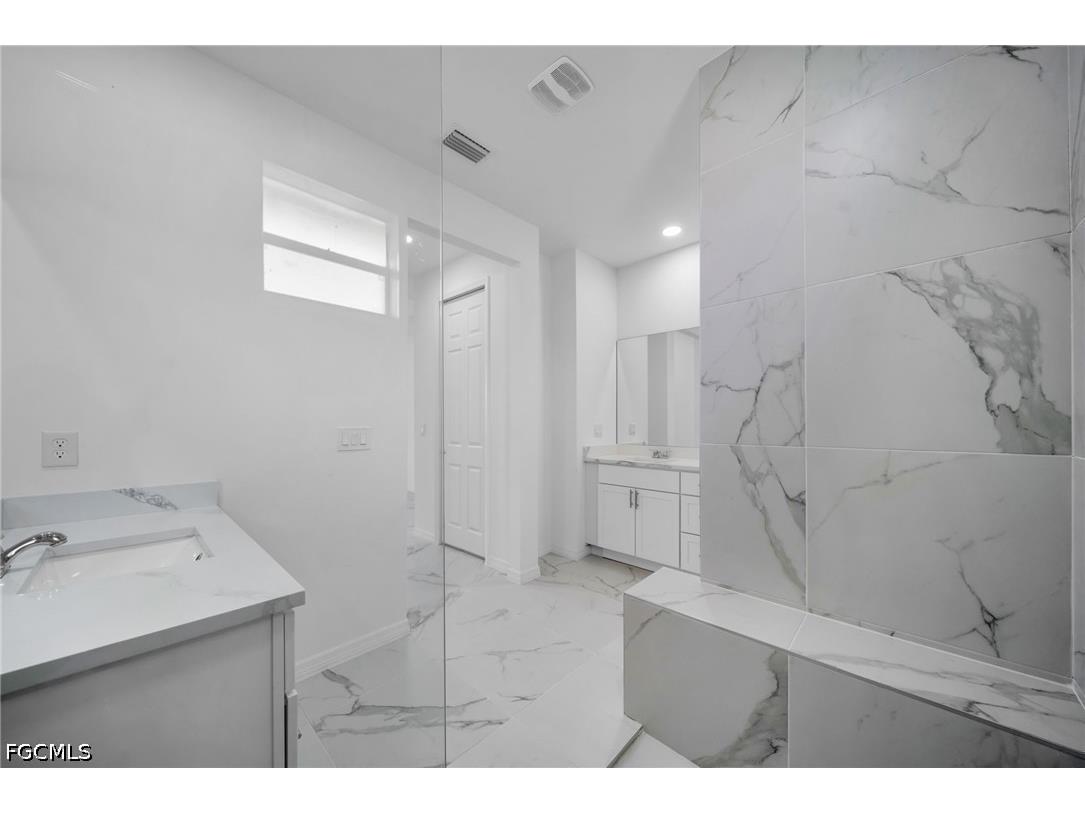 2515 Sunniland Boulevard Lehigh Acres FL 33971 2026019461 image20