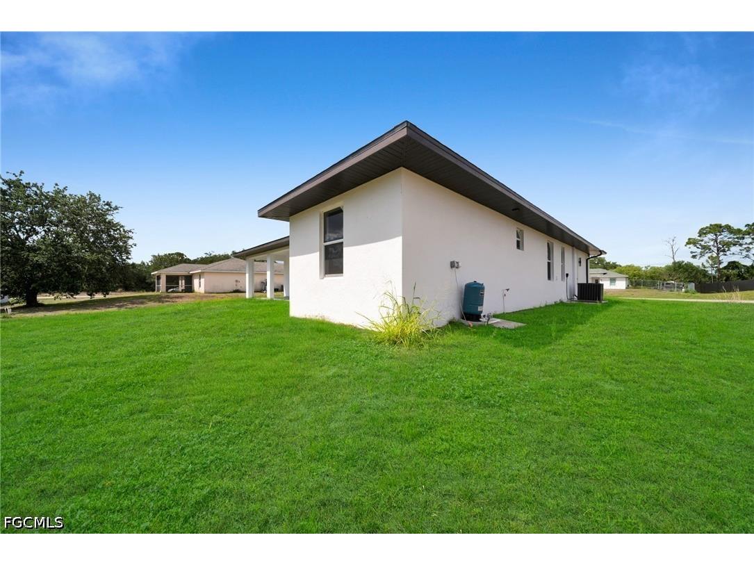 2515 Sunniland Boulevard Lehigh Acres FL 33971 2026019461 image29