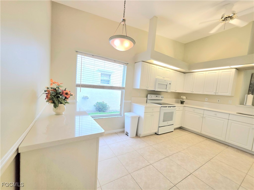 25158 Golf Lake Circle Bonita Springs FL 34135 2025013299 image14