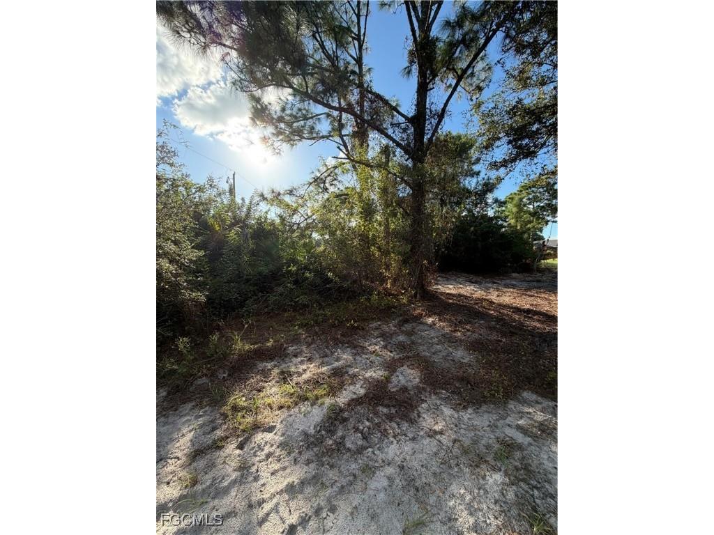 2516 38th Street W Lehigh Acres FL 33971 2025016086 image2