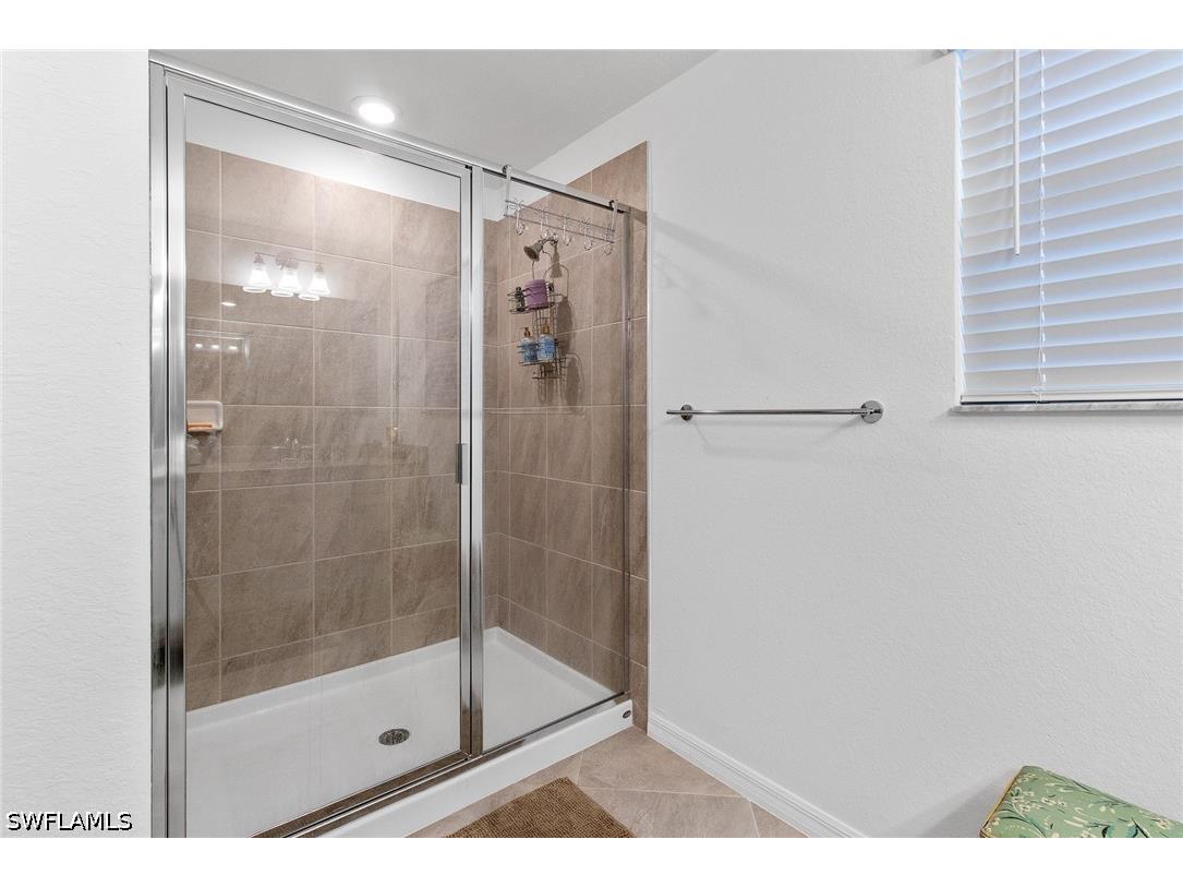 2516 Kona Way Naples FL 34120 226022729 image16