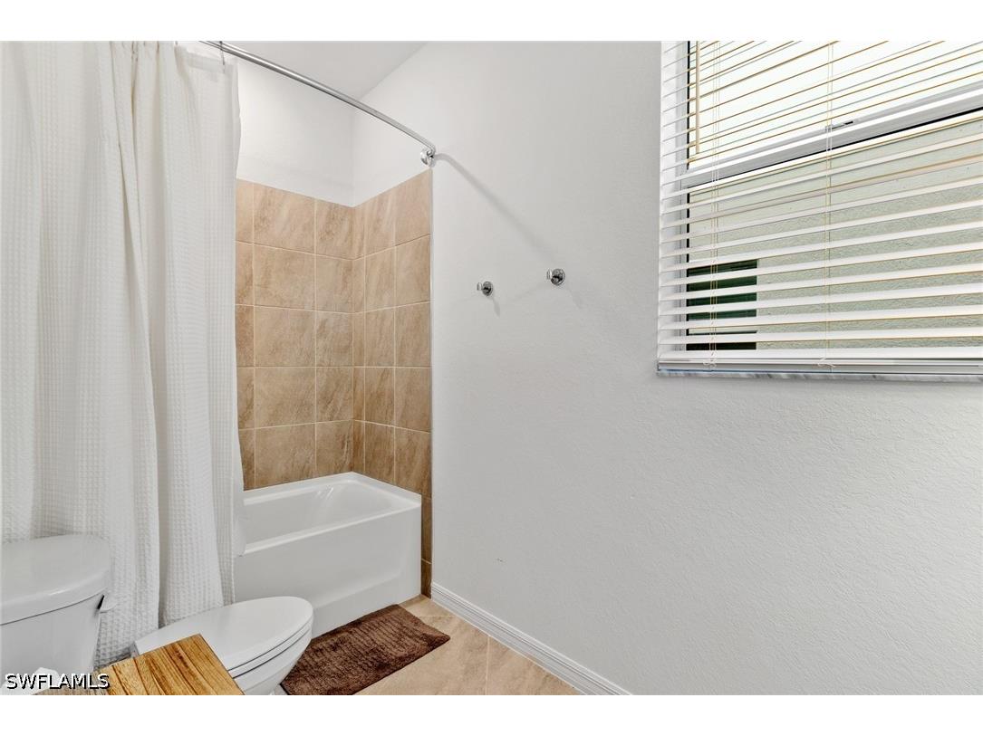 2516 Kona Way Naples FL 34120 226022729 image22