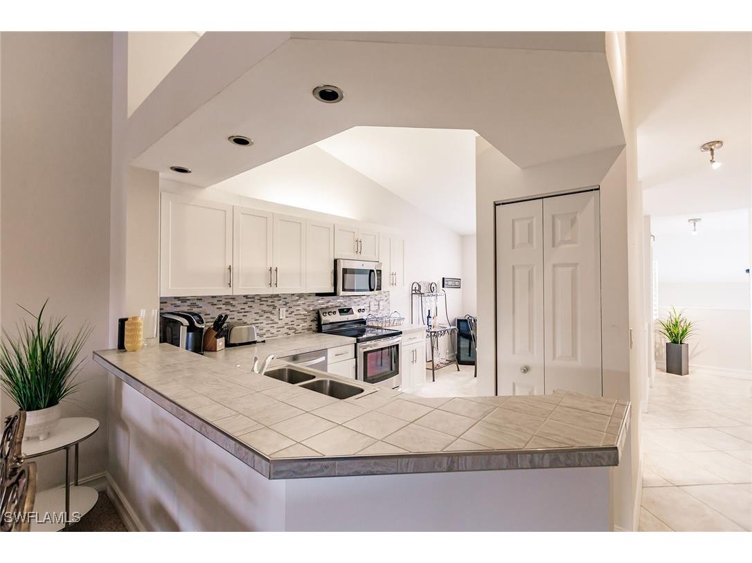 2516 Orchid Bay Drive #203 Naples FL 34109 225084137 image10