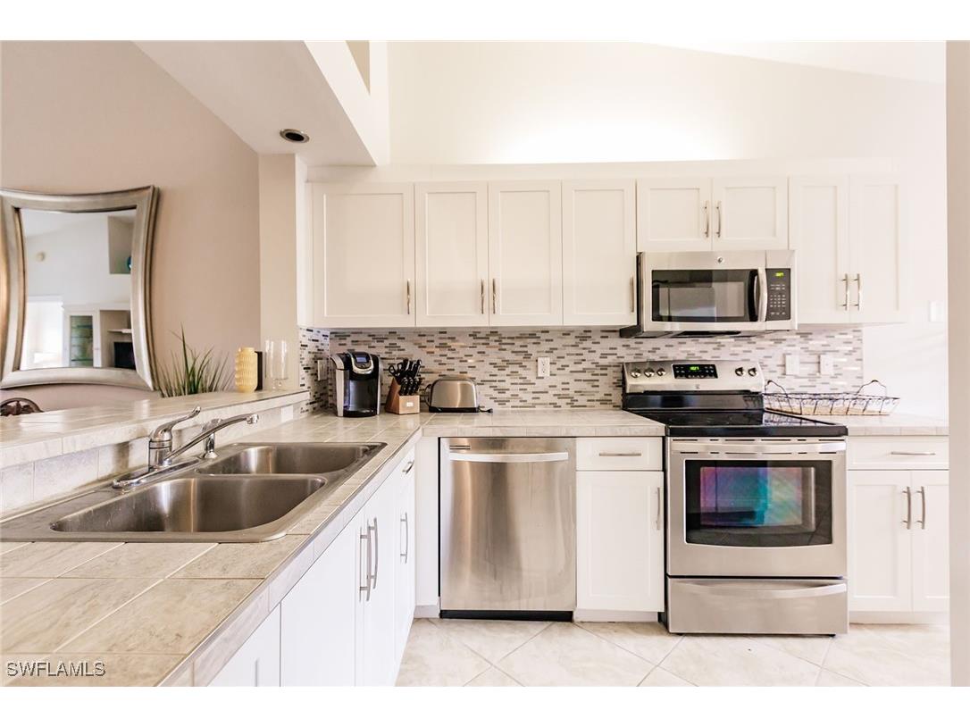 2516 Orchid Bay Drive #203 Naples FL 34109 225084137 image12