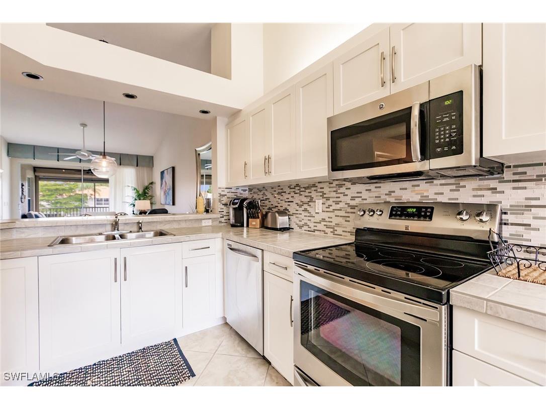 2516 Orchid Bay Drive #203 Naples FL 34109 225084137 image13