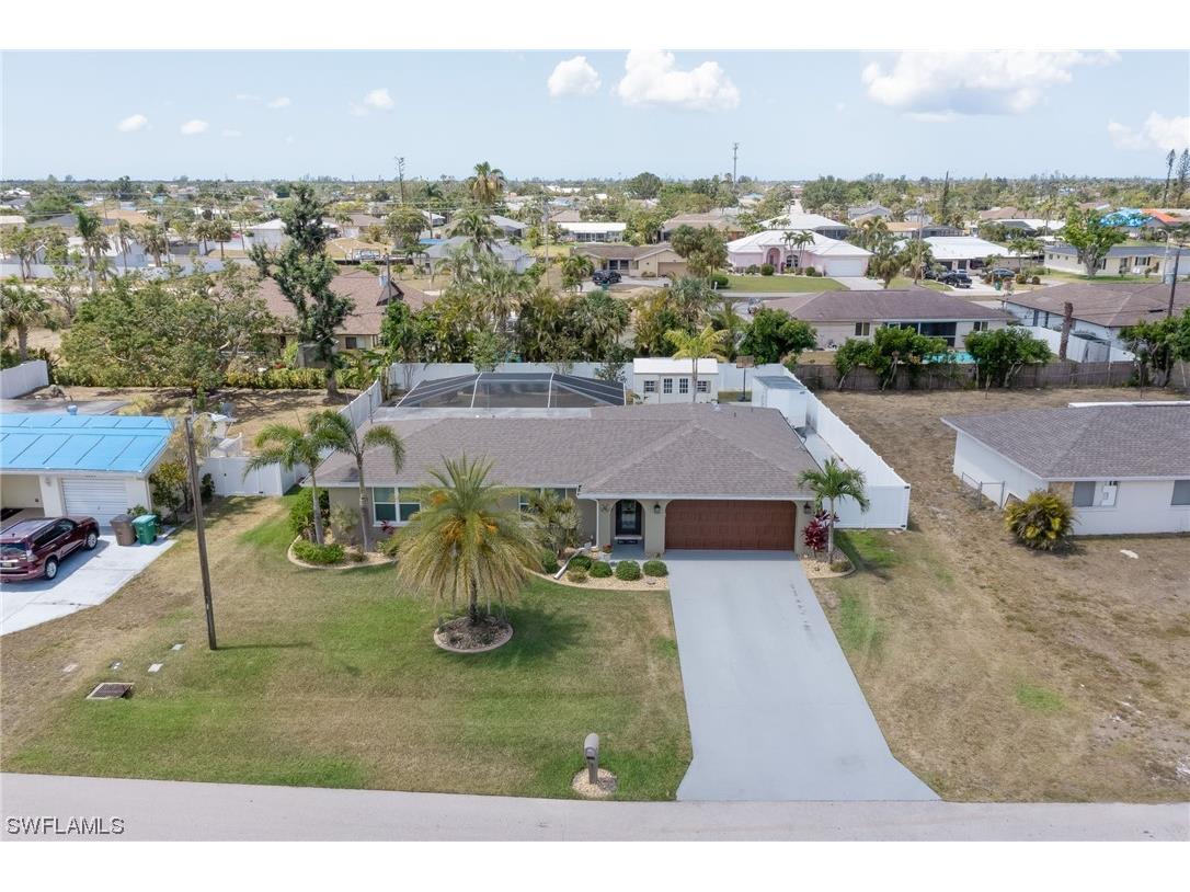 2516 SE 12th Place Cape Coral FL 33904 223026206 image1