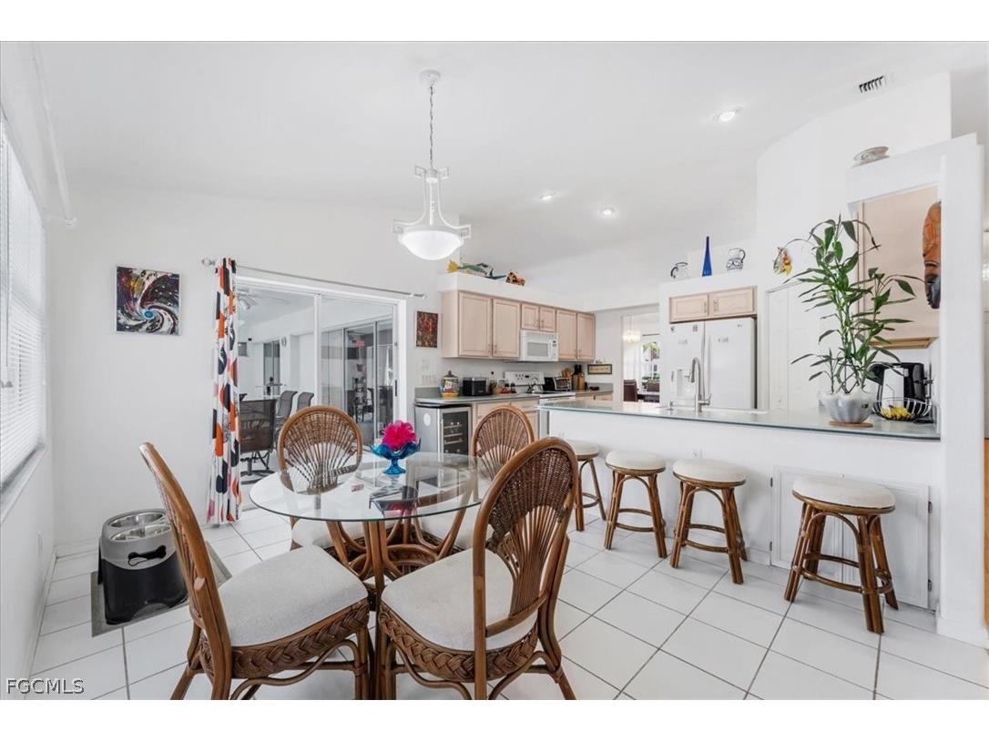 2516 SW 52nd Terrace Cape Coral FL 33914 2026013442 image12