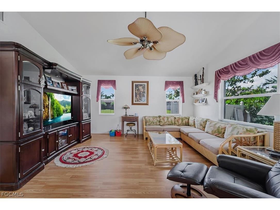 2516 SW 52nd Terrace Cape Coral FL 33914 2026013442 image19