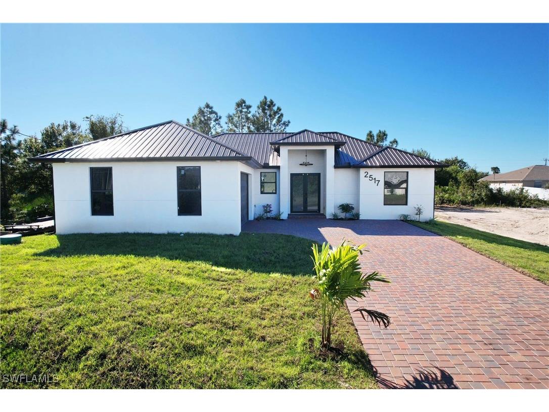 2517 11th Street SW Lehigh Acres FL 33976 224094967 image1