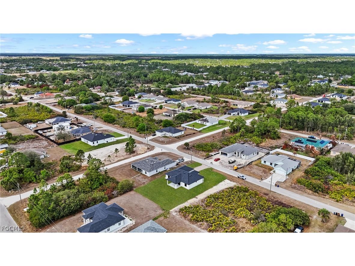 2517 24th Street W Lehigh Acres FL 33971 2026012021 image20