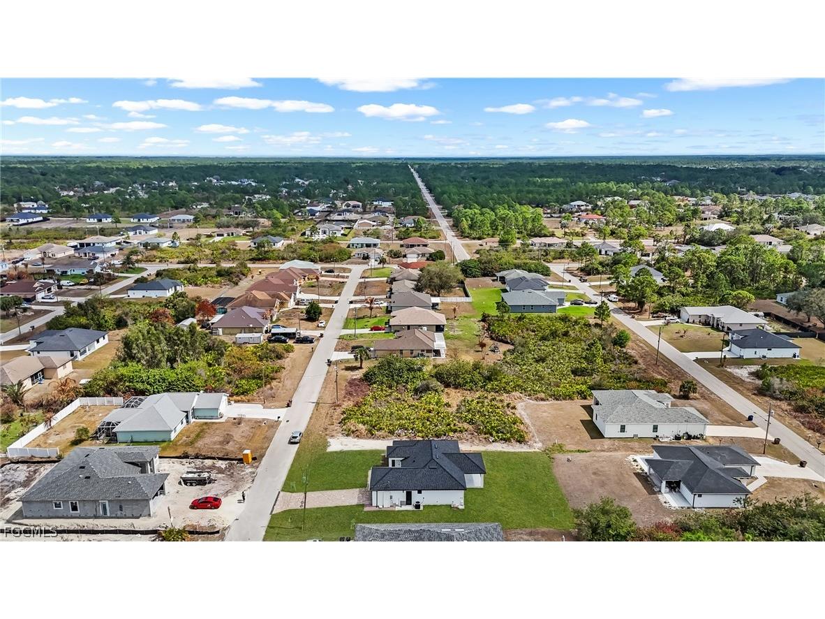 2517 24th Street W Lehigh Acres FL 33971 2026012021 image22