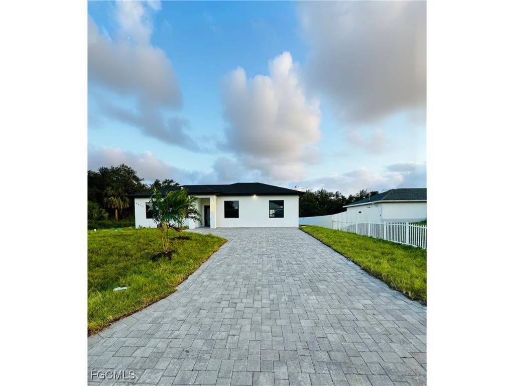 2517 54th Street SW Lehigh Acres FL 33976 2025015966 image2