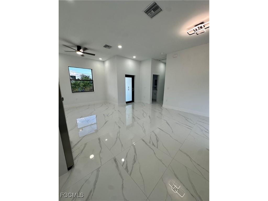 2517 54th Street SW Lehigh Acres FL 33976 2025015966 image6