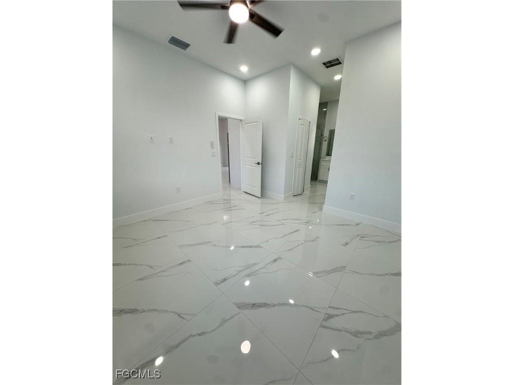 2517 54th Street SW Lehigh Acres FL 33976 2025015966 image9