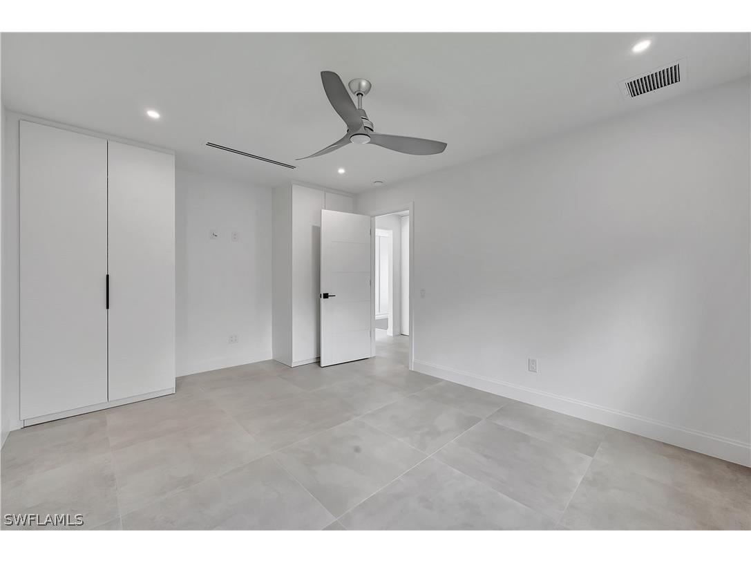 2517 Kings Lake Boulevard Naples FL 34112 226006766 image22