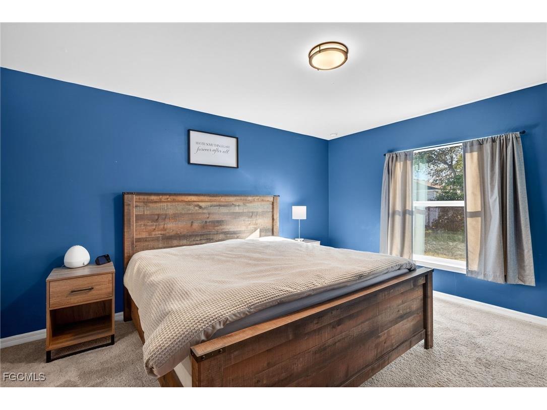 2517 NW 15th Place Cape Coral FL 33993 2026000720 image12