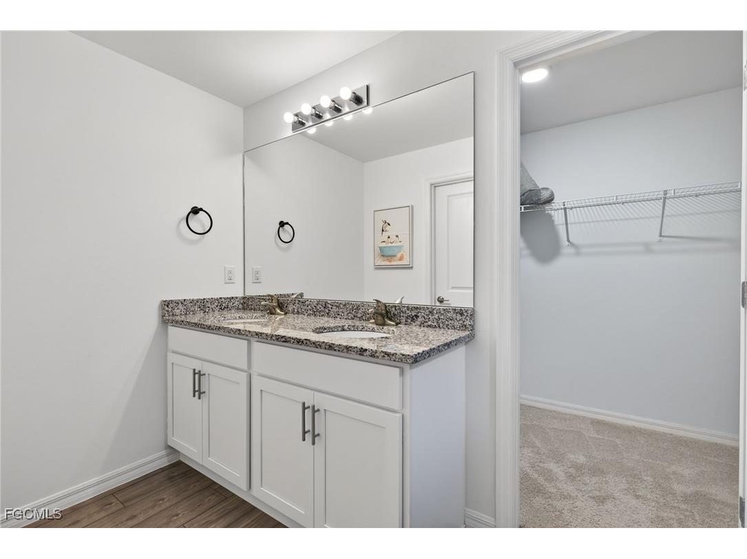 2517 NW 15th Place Cape Coral FL 33993 2026000720 image15