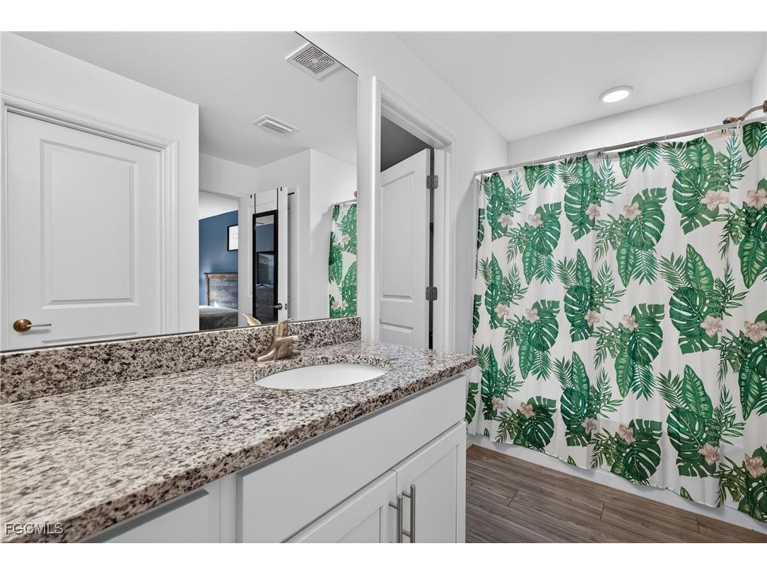 2517 NW 15th Place Cape Coral FL 33993 2026000720 image16