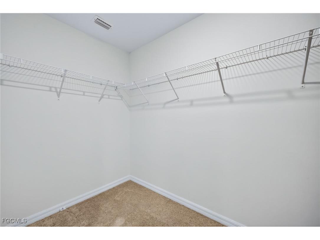 2517 NW 15th Place Cape Coral FL 33993 2026000720 image17