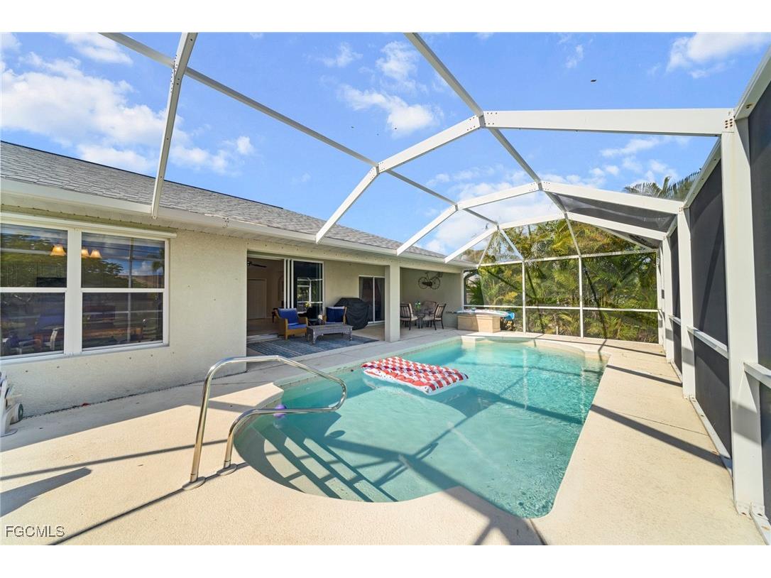 2517 SW 11th Court Cape Coral FL 33914 2026002127 image1