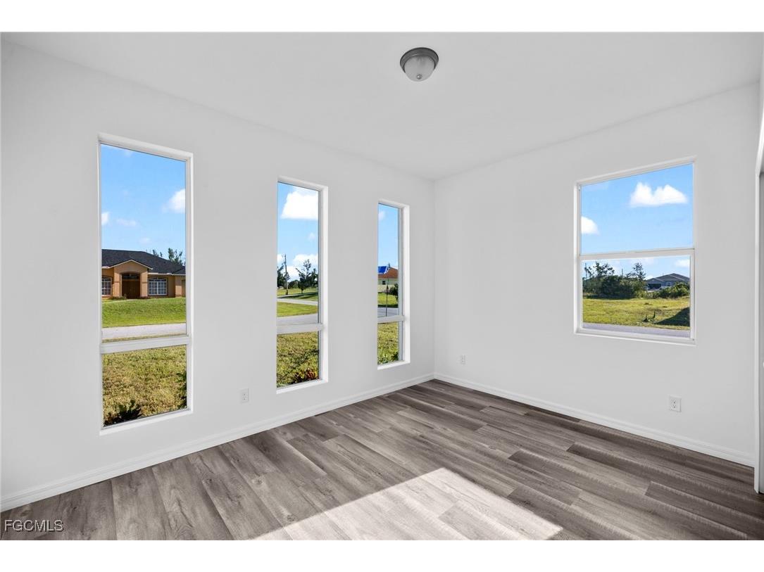 2518 NW 10th Terrace Cape Coral FL 33993 2025025219 image2