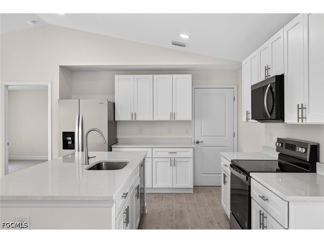 2518 NW 19th Place Cape Coral FL 33993 2026018307 image10