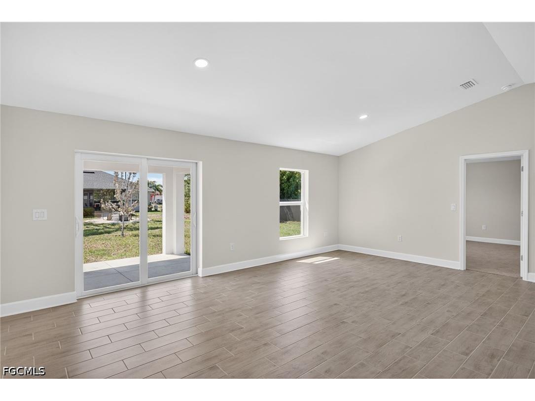 2518 NW 19th Place Cape Coral FL 33993 2026018307 image8