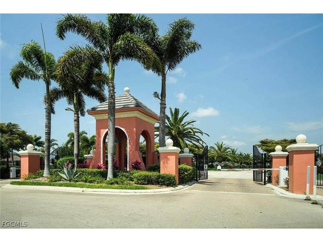 2518 Verdmont Court Cape Coral FL 33991 2026007097 image30