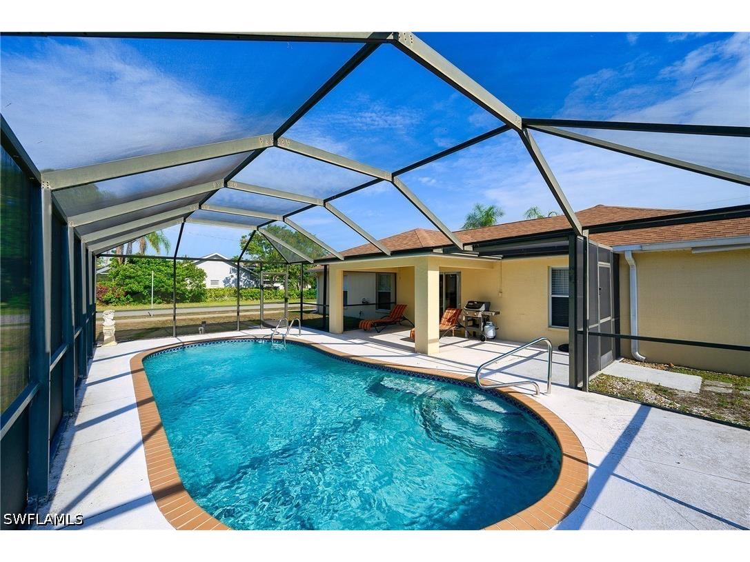 2519 6th Street W Lehigh Acres FL 33971 226017831 image1