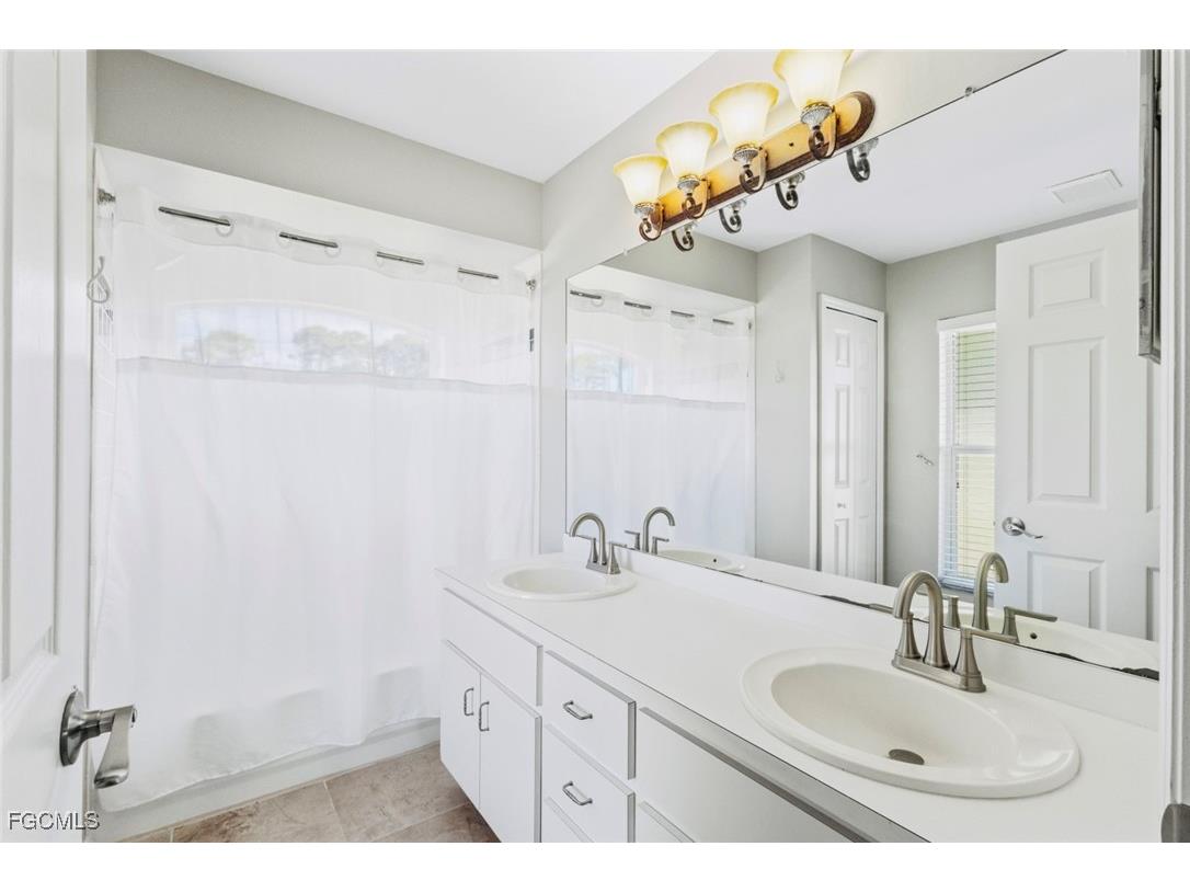 2519 7th Street W Lehigh Acres FL 33971 2025010487 image20