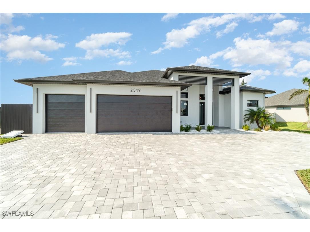 2519 Gleason Parkway Cape Coral FL 33914 224087916 image1