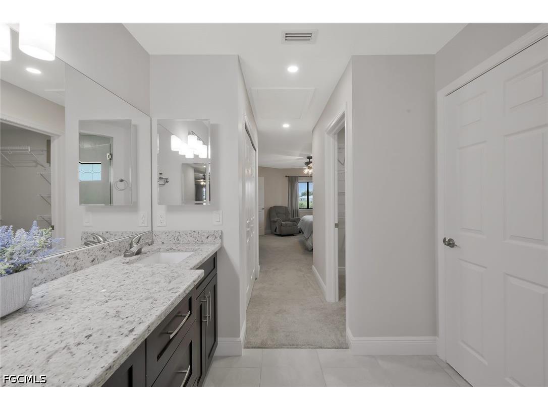 2519 NE 5th Place Cape Coral FL 33909 2026015177 image15