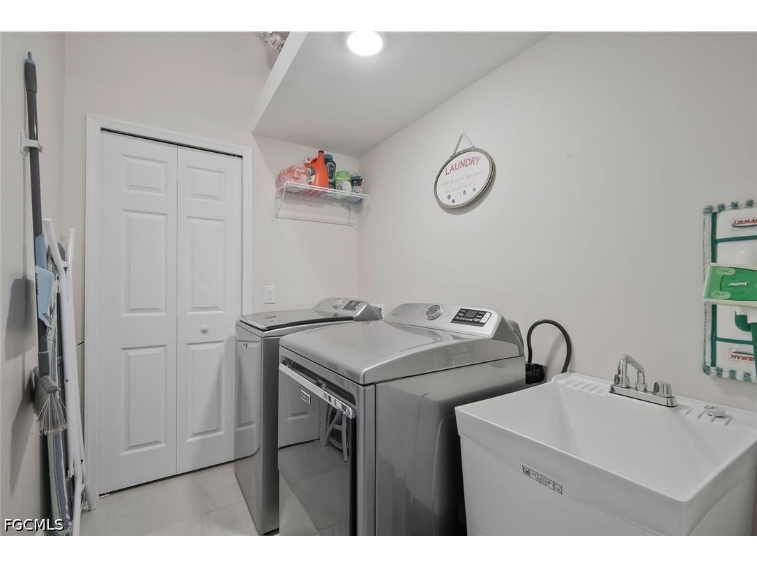 2519 NE 5th Place Cape Coral FL 33909 2026015177 image20