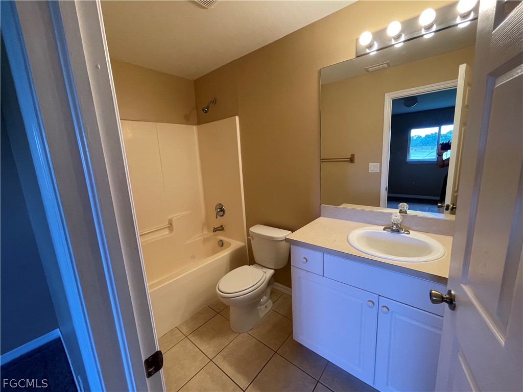 2519 Park Road Lehigh Acres FL 33971 2026013631 image3