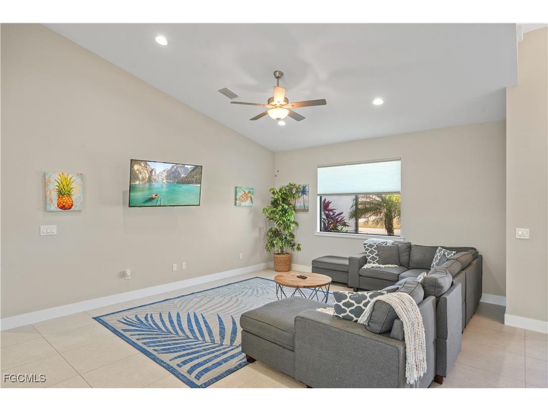 2519 SW 15th Avenue Cape Coral FL 33914 2026006521 image17