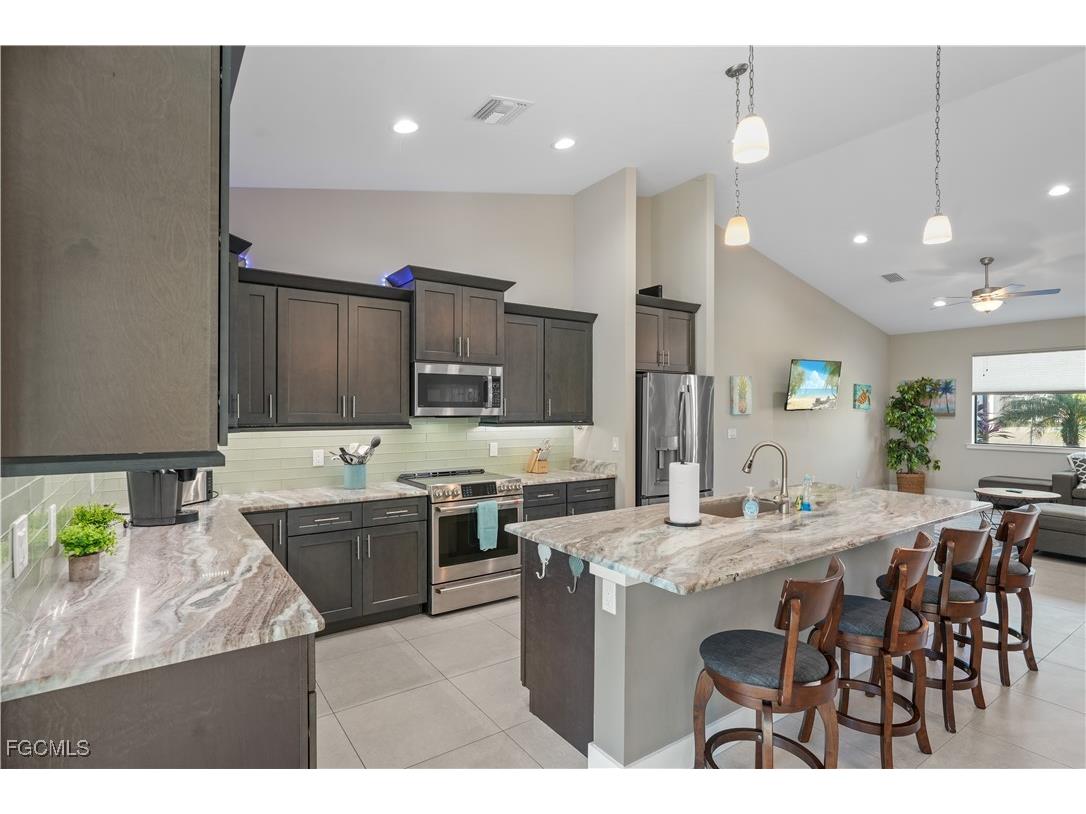 2519 SW 15th Avenue Cape Coral FL 33914 2026006521 image20