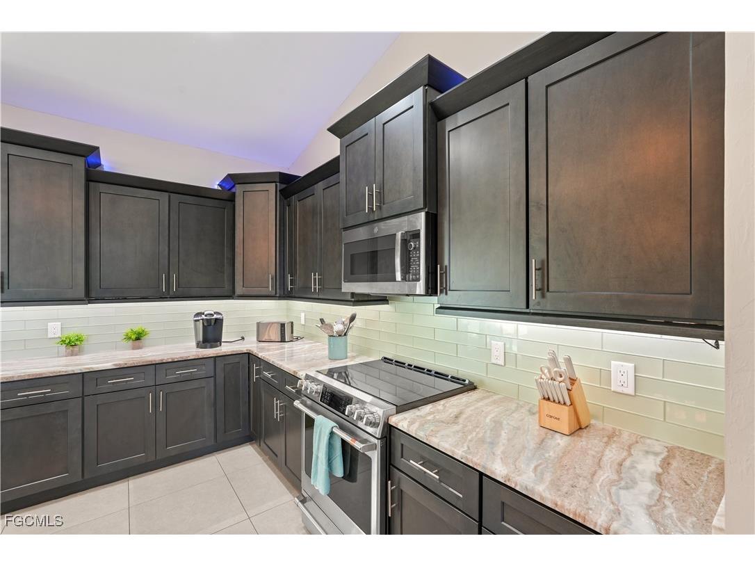 2519 SW 15th Avenue Cape Coral FL 33914 2026006521 image22