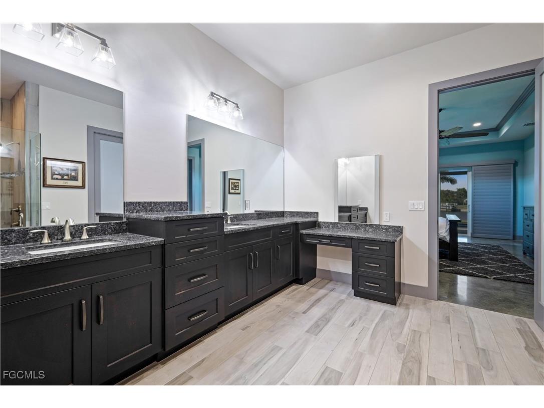 2519 SW 27th Avenue Cape Coral FL 33914 2025019468 image17