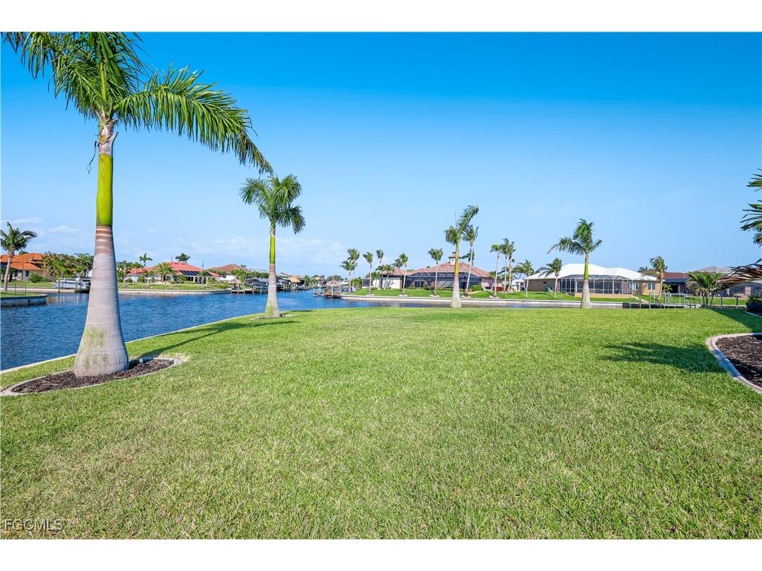 2519 SW 27th Avenue Cape Coral FL 33914 2025019468 image33