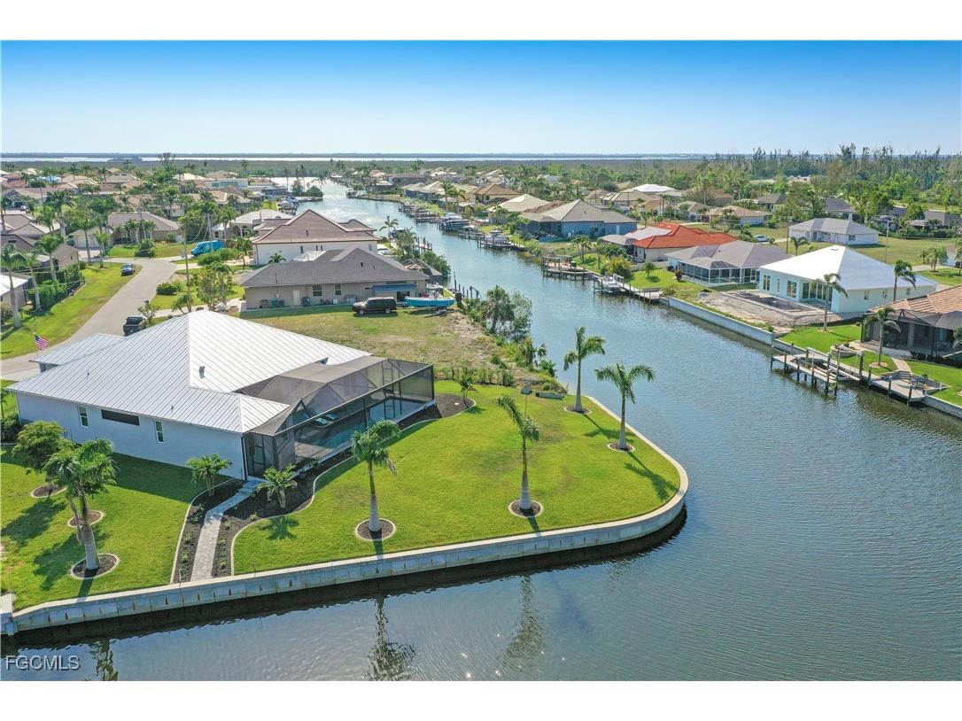 2519 SW 27th Avenue Cape Coral FL 33914 2025019468 image35